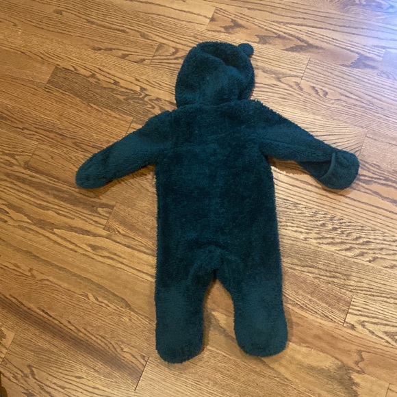 North Face Baby Bear Unisex one piece - Picture 7 of 8